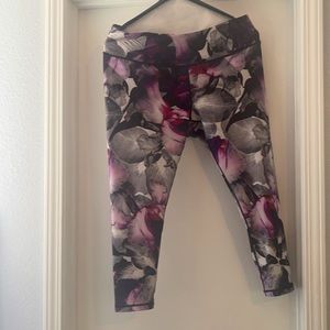Calia XL purple floral yoga pants like new